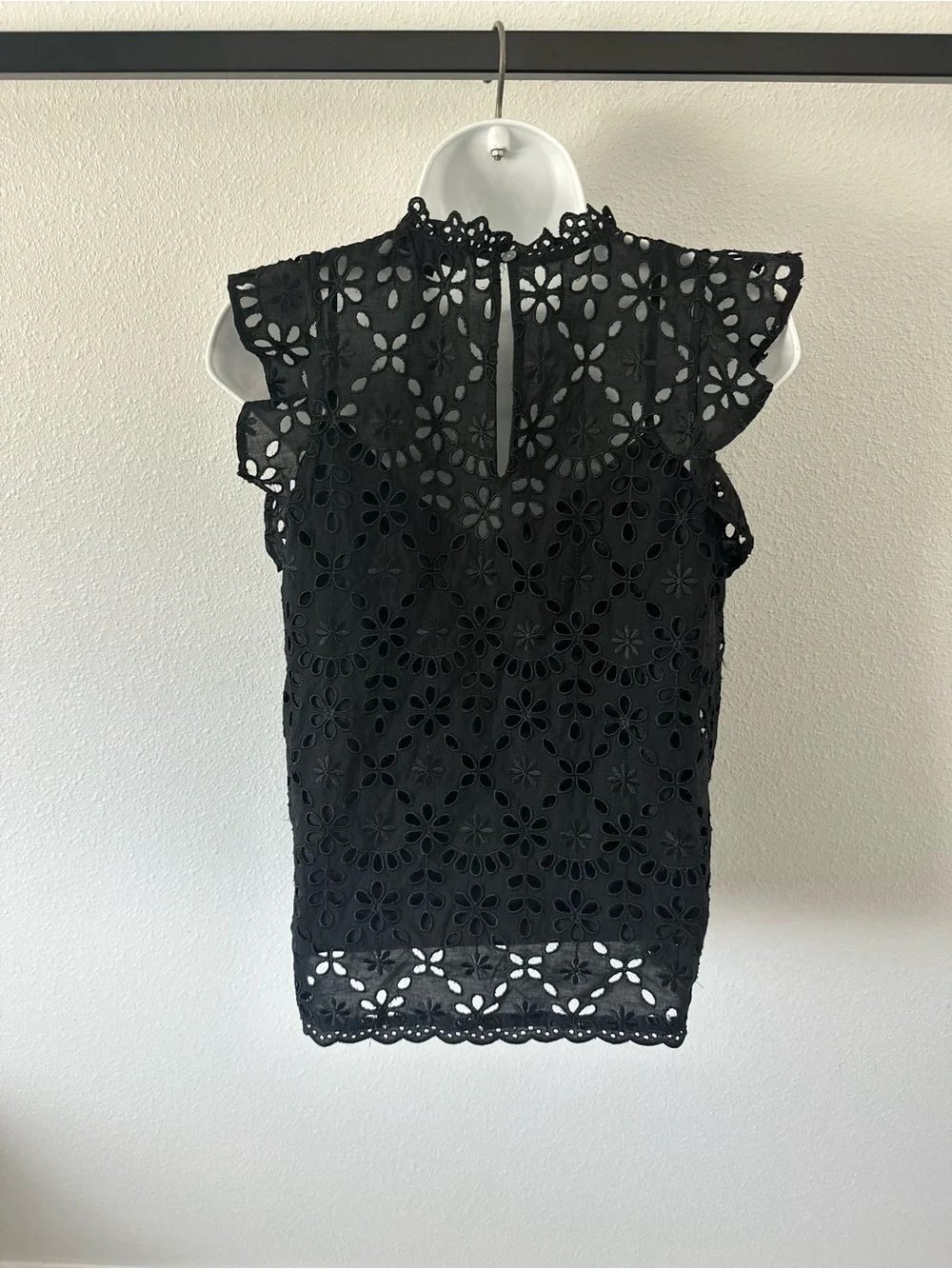 J. Crew Black‎ Crochet Lace Sleeveless Shell